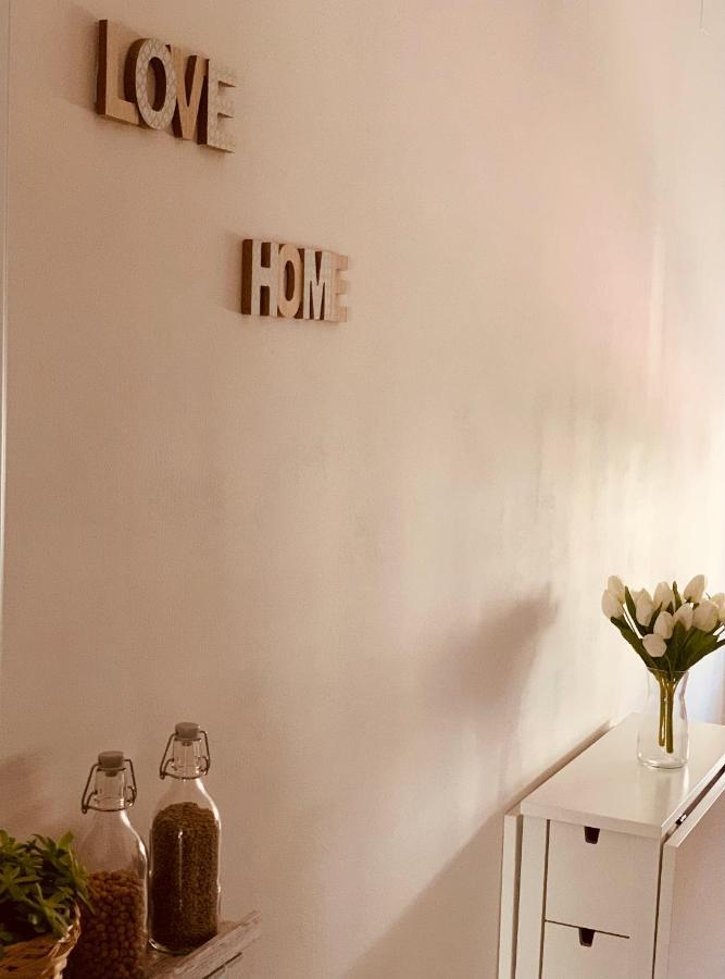 A Casa Con....Te! Apartment Наполи Екстериор снимка